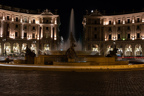 20220616 aa 41,195332,Our Lovely Fountain ,c