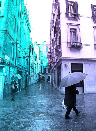 p,20211122 a 15,150809,It Rains ,m