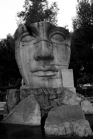 p,20220915 aa 44,211724,The Face d ,b