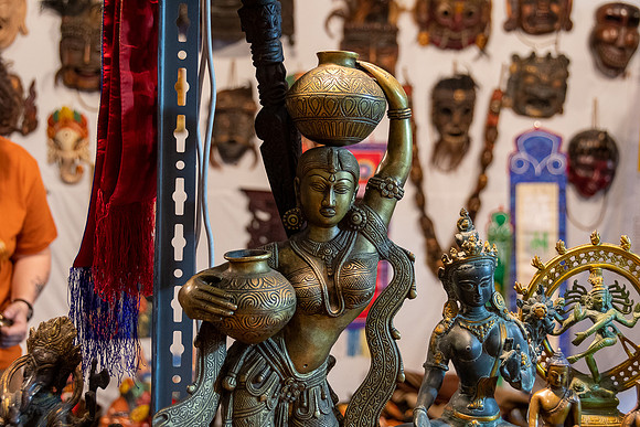 p,20230221 aa 22,203870,Goddesses and Other Things ,c