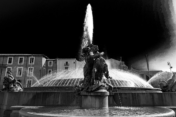 p,20220301 a 24,192890,Beautiful Fountain ,b