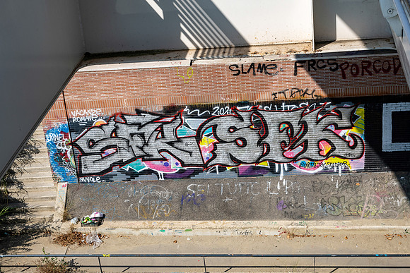 20230321 aa 22,196070,Graffiti ,c