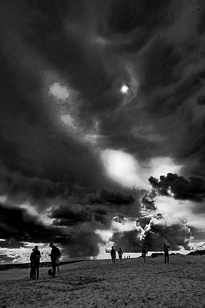 p,20230307 aa 24,125942,High Noon ,b
