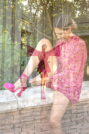 p,20220712 aa 26,207829,The Red Shoes ,m