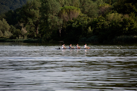 20220225 a 52,185840,4 Rowers ,c