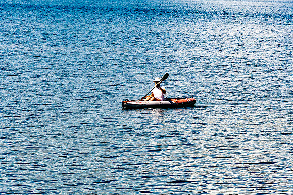 20220309 a 32,197654,Man Canoeing in the Lake ,c