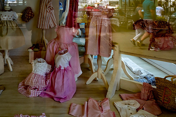 p,20211119 a 51,194942,Reflections ,c